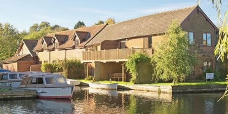 wayford bridge holiday guide and map